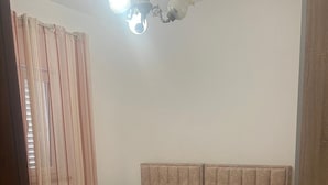مكواة/لوح كي وواي فاي مجانًا