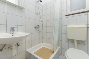 Apartment (A1) | Bathroom - Apartments Nada (Sibenik)