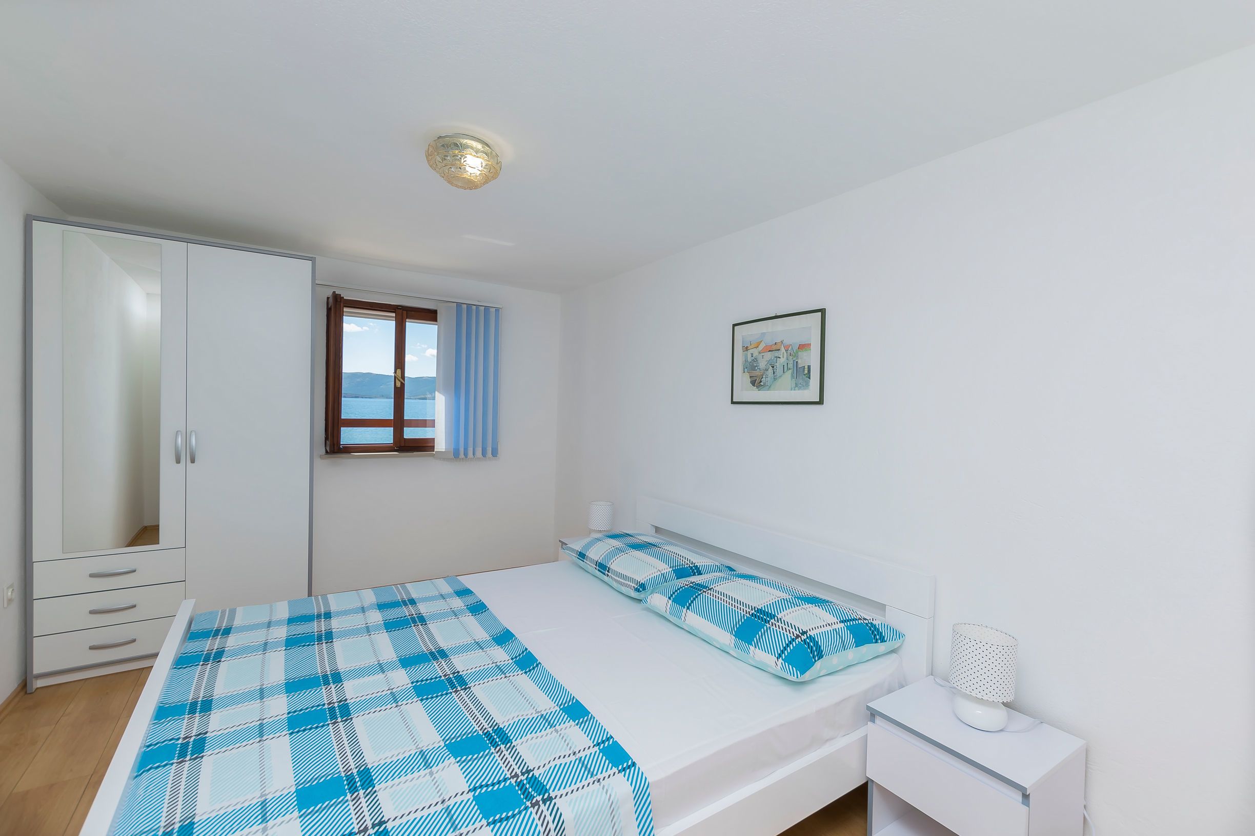 Bügeleisen/Bügelbrett, kostenloses WLAN, Bettwäsche