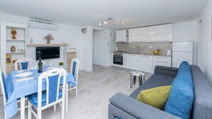 Sınıflandırılmamış resim, 17 üzerinden 2, düğme