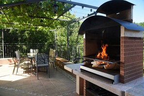 BBQ/picnic area - Apartments Marijana (Opatija)