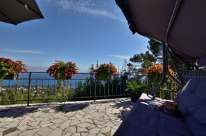 Apartment (A1) | Water view