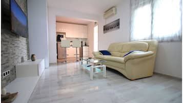 Studio (A1) | Salle de séjour | Télévision