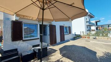 Apartment (A2) | Terrace/patio