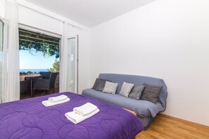 Apartment (A2)
