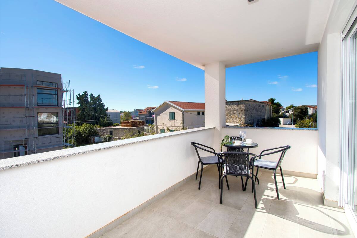 Apartment (A2) | Balcony