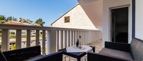 Terassi/patio