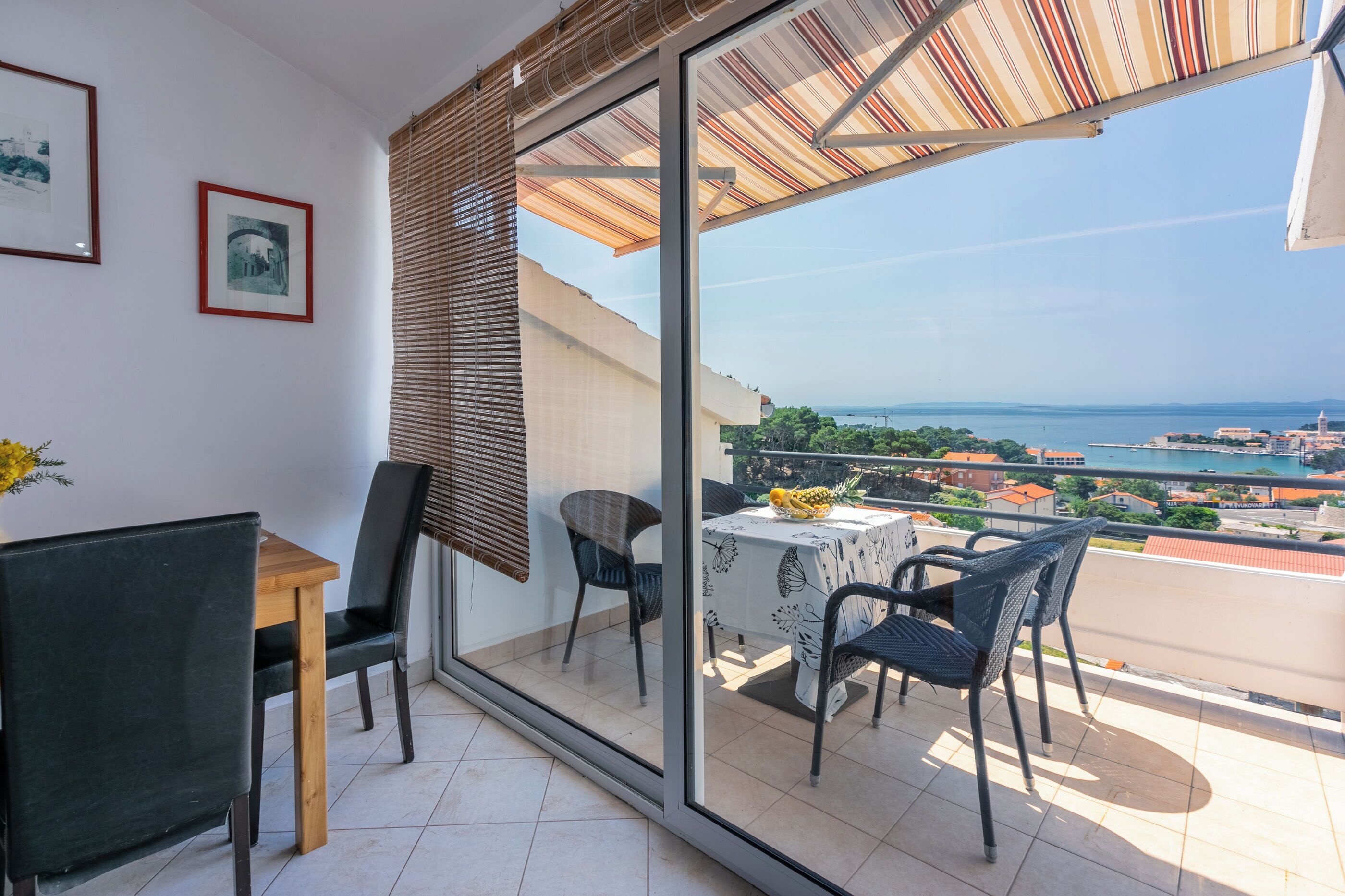 아파트 (A1) | 발코니