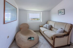 Apartment (A1) | Living room