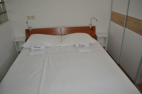 Apartments Olive I Lavender - Mandre
