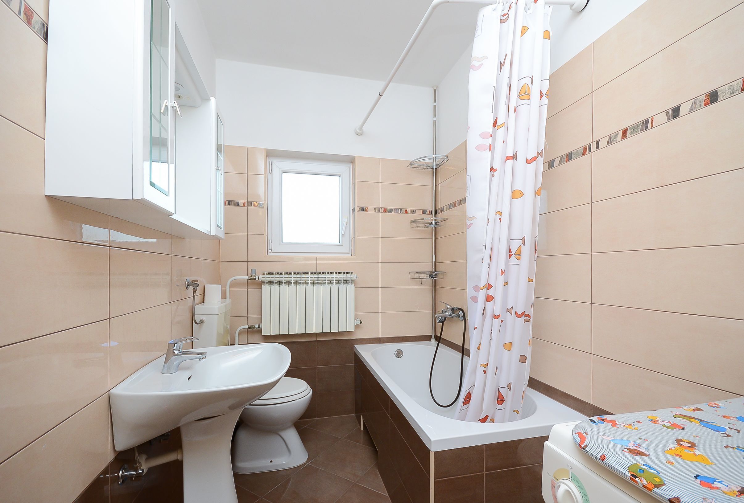 Bathroom | Shower