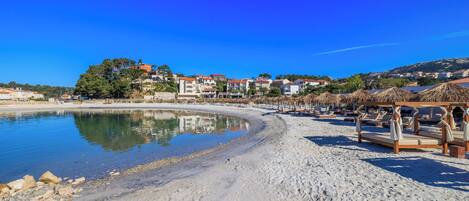 Playa en los alrededores