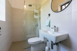 Apartment (A1) | Bathroom | Shower, hair dryer