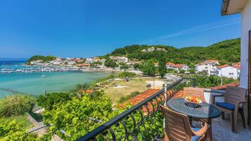 Apartment (A2) | Water view