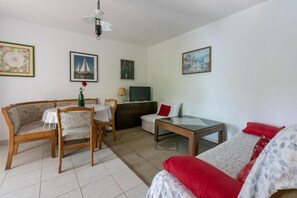 Apartment (A1) | Living room