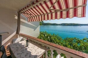 Apartment (A2) | Water view