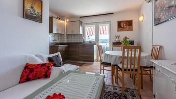 Apartment (A2) | Wohnzimmer