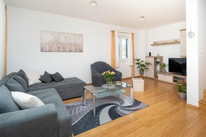 Living area - House Aria (Marina)