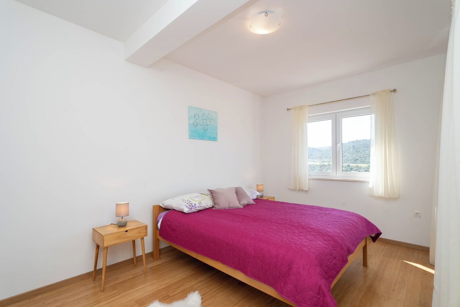 House | In-room safe, iron/ironing board, free WiFi