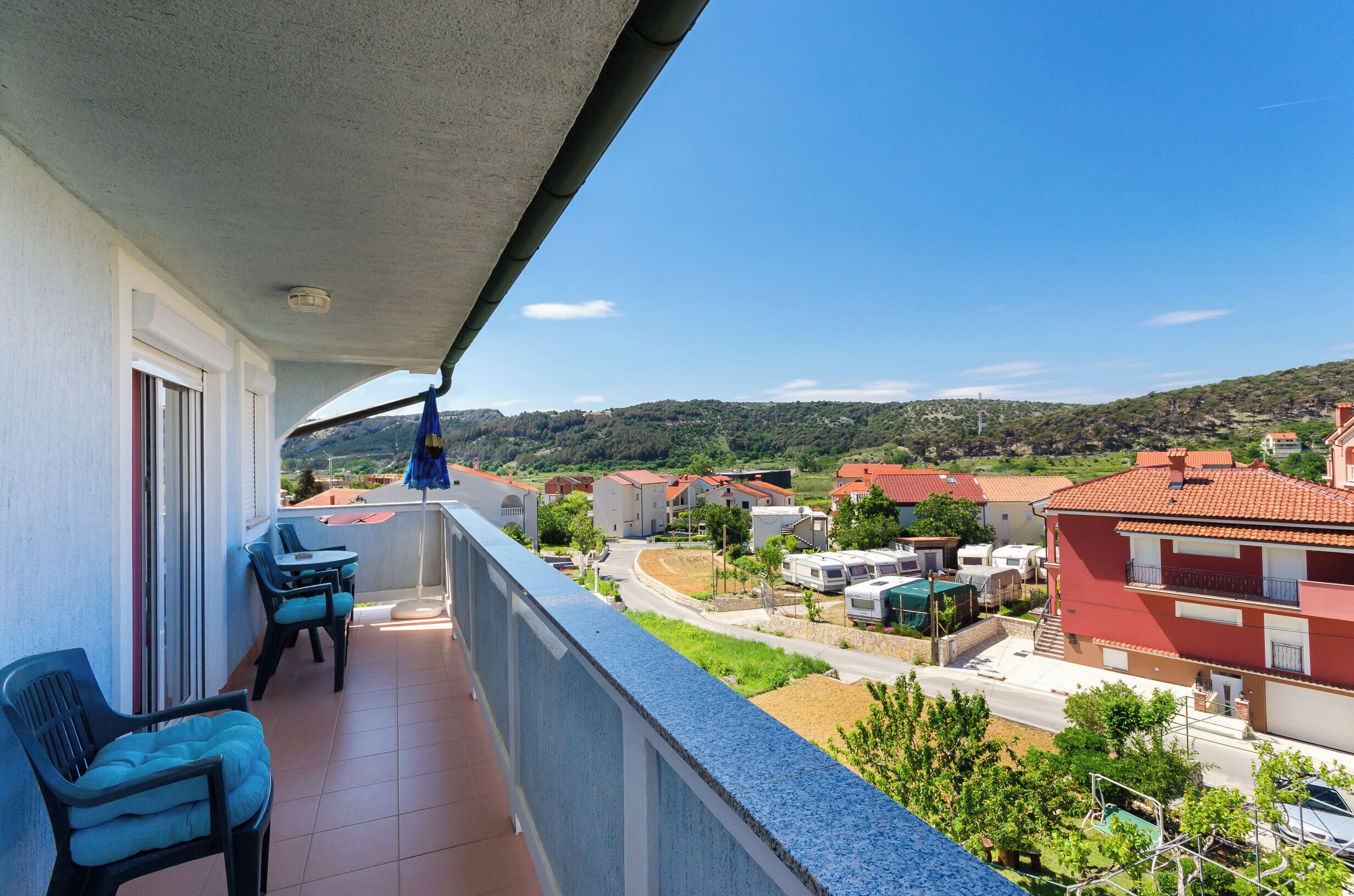 Apartment (A4) | Balcony