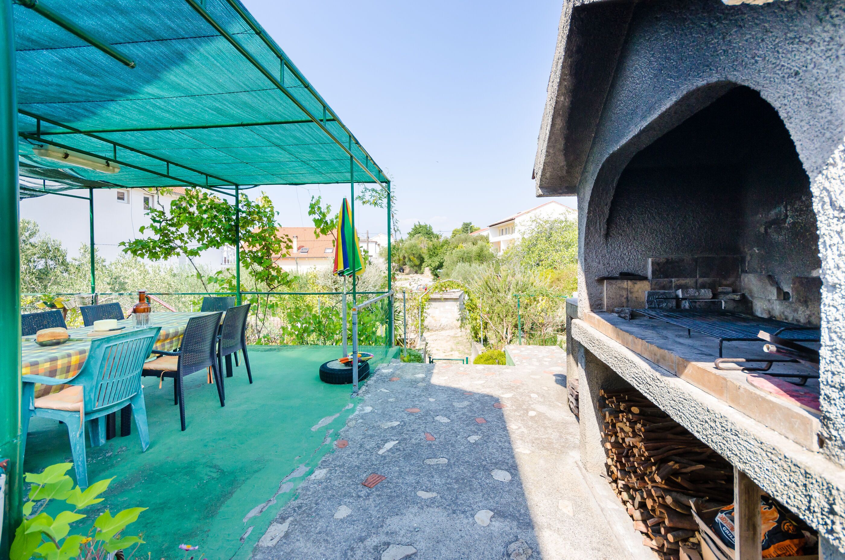 Grill-/Picknickplatz