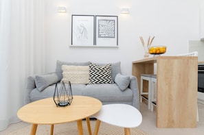 Studio (A2) | Living room