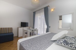 Coffres-forts dans les chambres, Wi-Fi gratuit