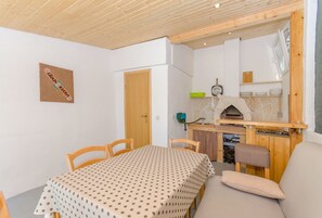 Outdoor dining - House Beach House Toma (Podgora)