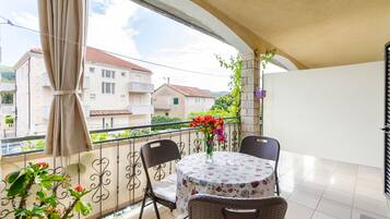 Studio (A1) | Terrace/patio