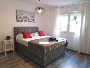 Apartamento (A4) | 4 quartos, Wi-Fi de cortesia