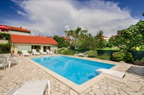 Outdoor pool - Apartments Jasna (Rab)