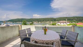 Apartment (A1) | Terrace/patio