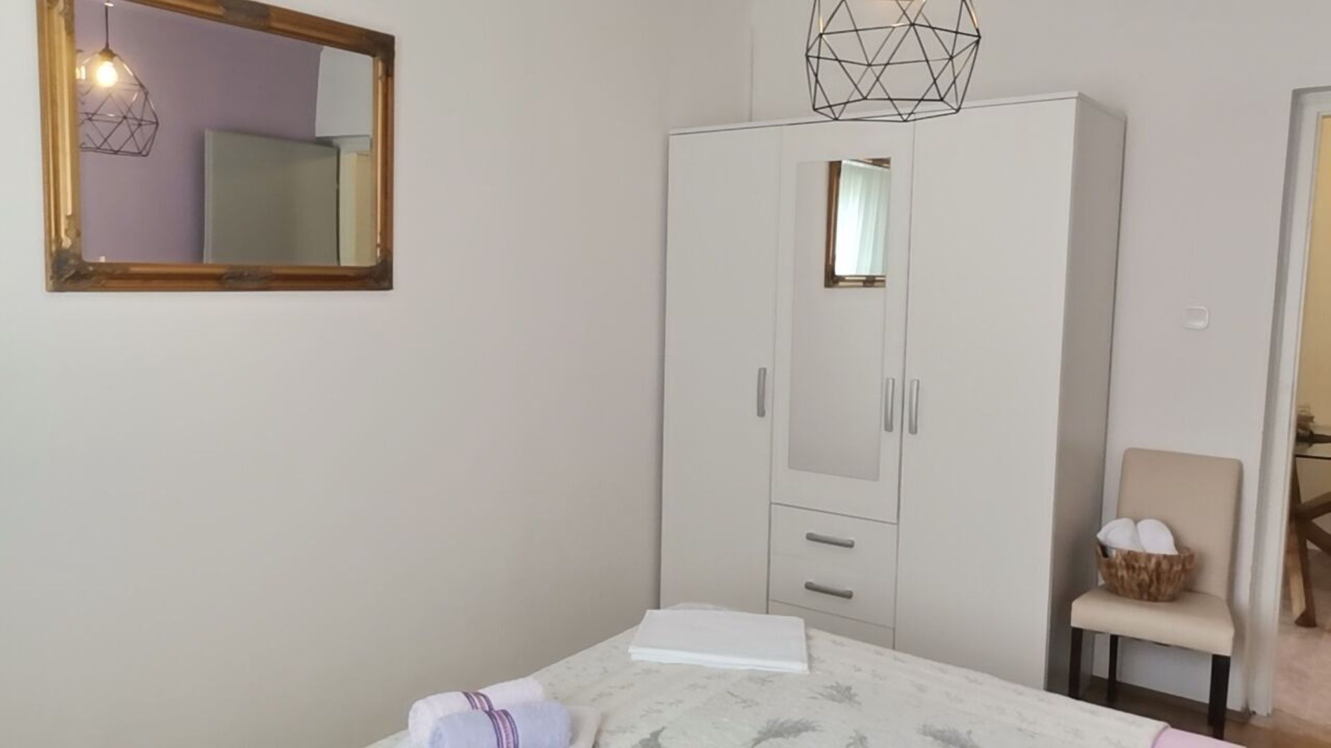 Apartment (A2) | 4 bedrooms, free WiFi