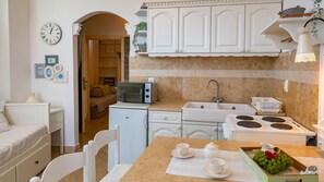 Apartment (A2) | Private kitchen