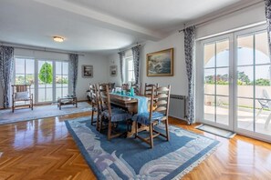 Apartament (A1) | Servei de restauració