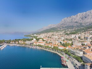 City view from property - Apartments Pavlinovic (Makarska)