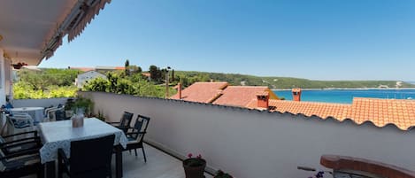 Apartment (A1) | Terrace/patio