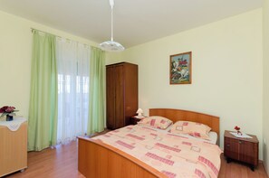 Apartment (A1)