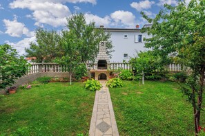 Aire de pique-nique/barbecue