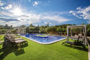 Outdoor pool - Apartments Villa Subic (Rab)