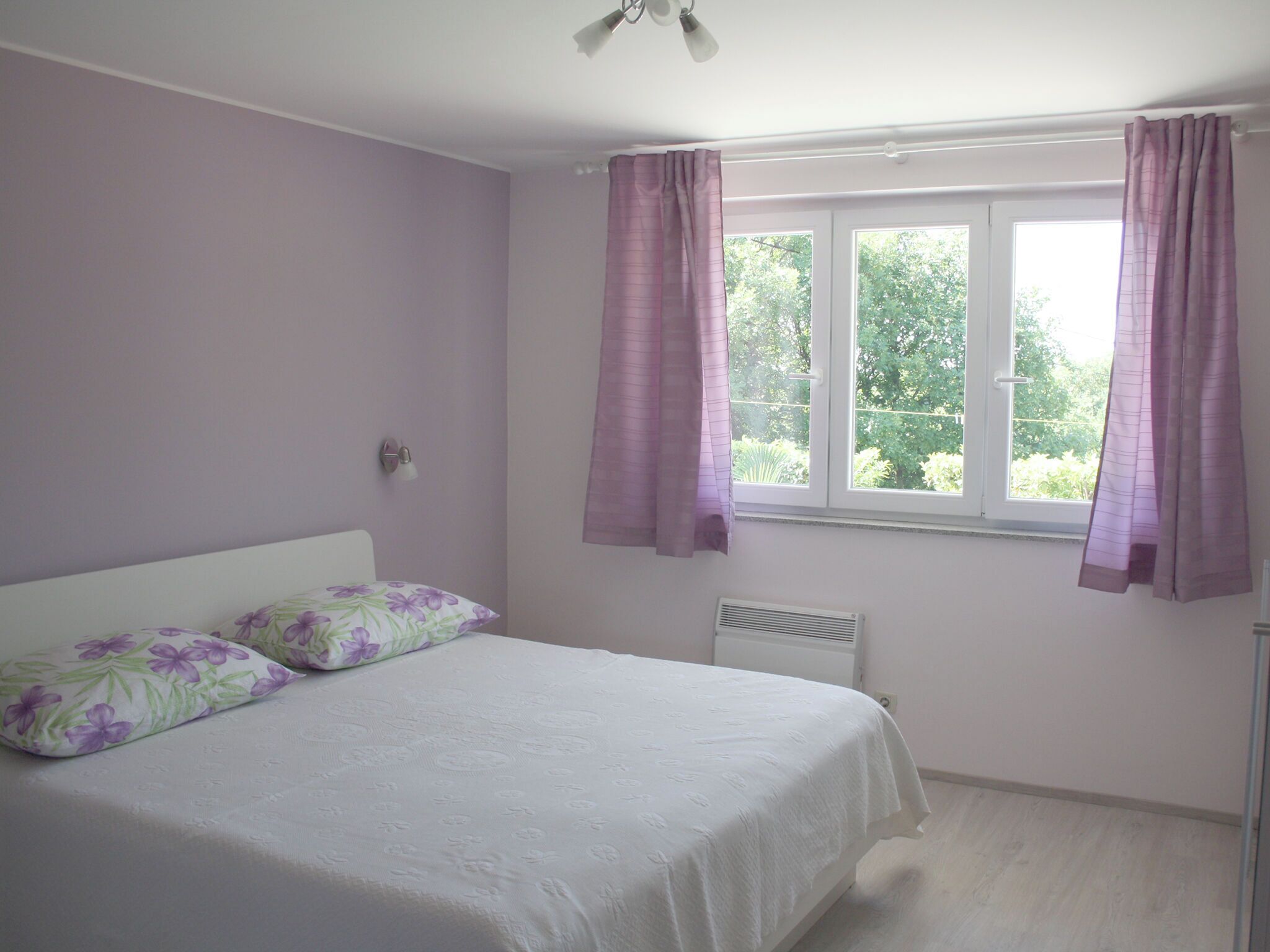 Apartment (A2) | Free WiFi, bed sheets