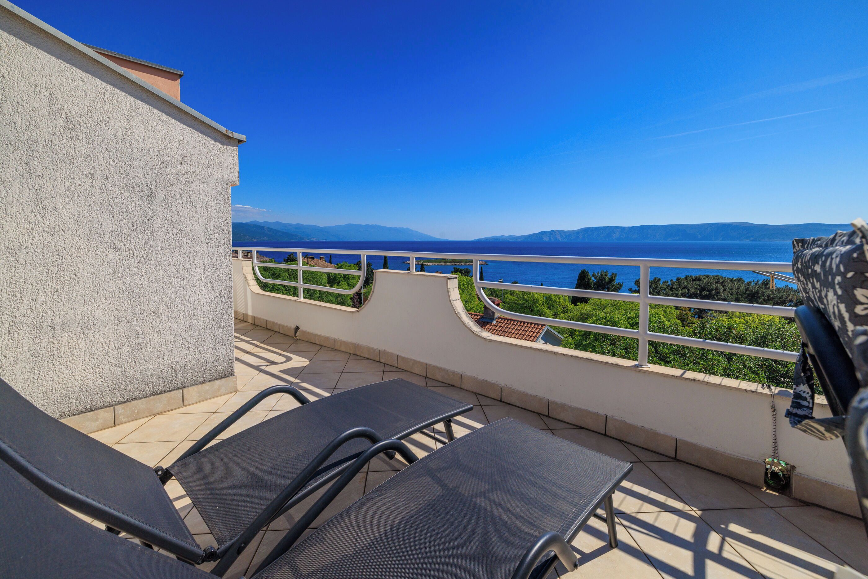 4 عدّة غرف نوم ومكواة/لوح كي وواي فاي مجانًا