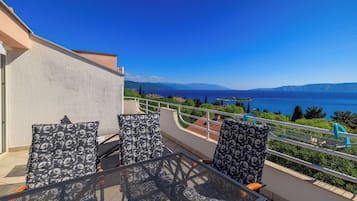 Apartment (A4) | Blick auf das Wasser