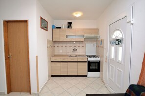 Apartment (A1) | Eigene Küche