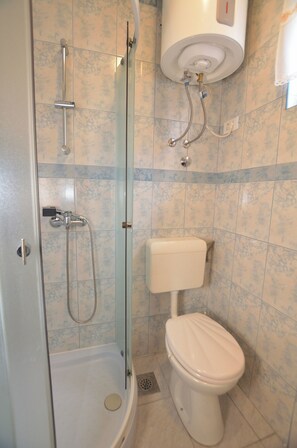 Apartment (A1) | Bathroom | Shower - Apartments Rafael (Cres)
