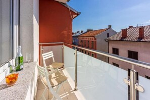Apartment (A1) | Balkon
