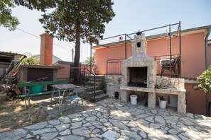 Aire de pique-nique/barbecue