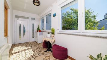 Apartment (A2) | Hallway