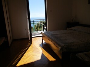 Apartment (A2) | 2 bedrooms, iron/ironing board, free WiFi, bed sheets