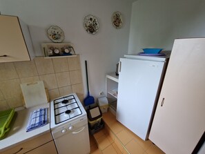 House | Private kitchen | Fridge, microwave, stovetop, espresso maker